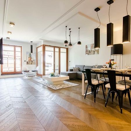 Central Kazimierz Apartment With Balcony Krakow Luaran gambar